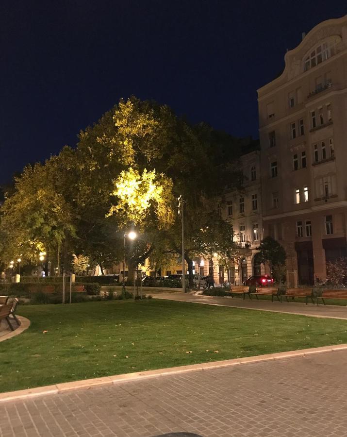 Leo22 Apartman Будапеща Екстериор снимка